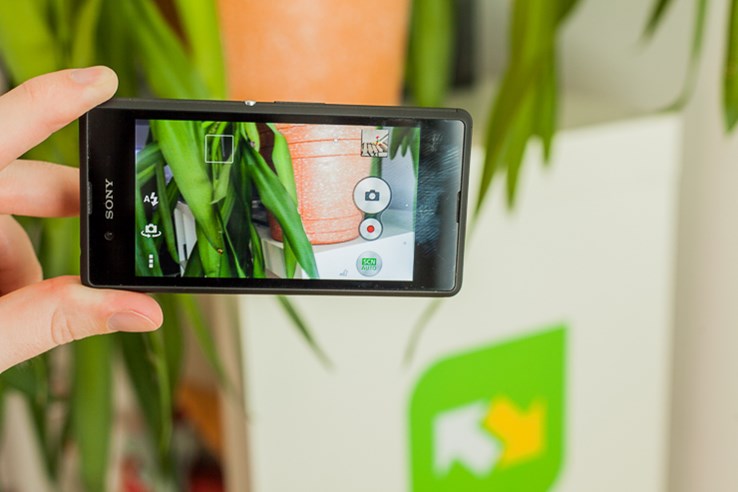 Sony Xperia E3 (9).jpg